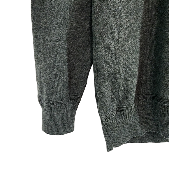 Flint and Tinder Men's Classic Merino Wool Blend Dark Green Crew Neck Sweater - Picture 3 of 7